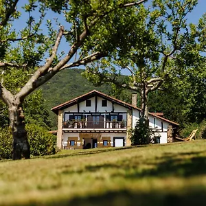 Arotzenea Landhuis
